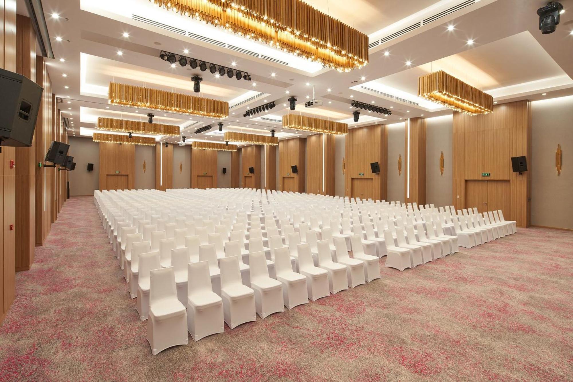 Holiday Inn & Suites Saigon Airport By Ihg Ciudad Ho Chi Minh  Exterior foto