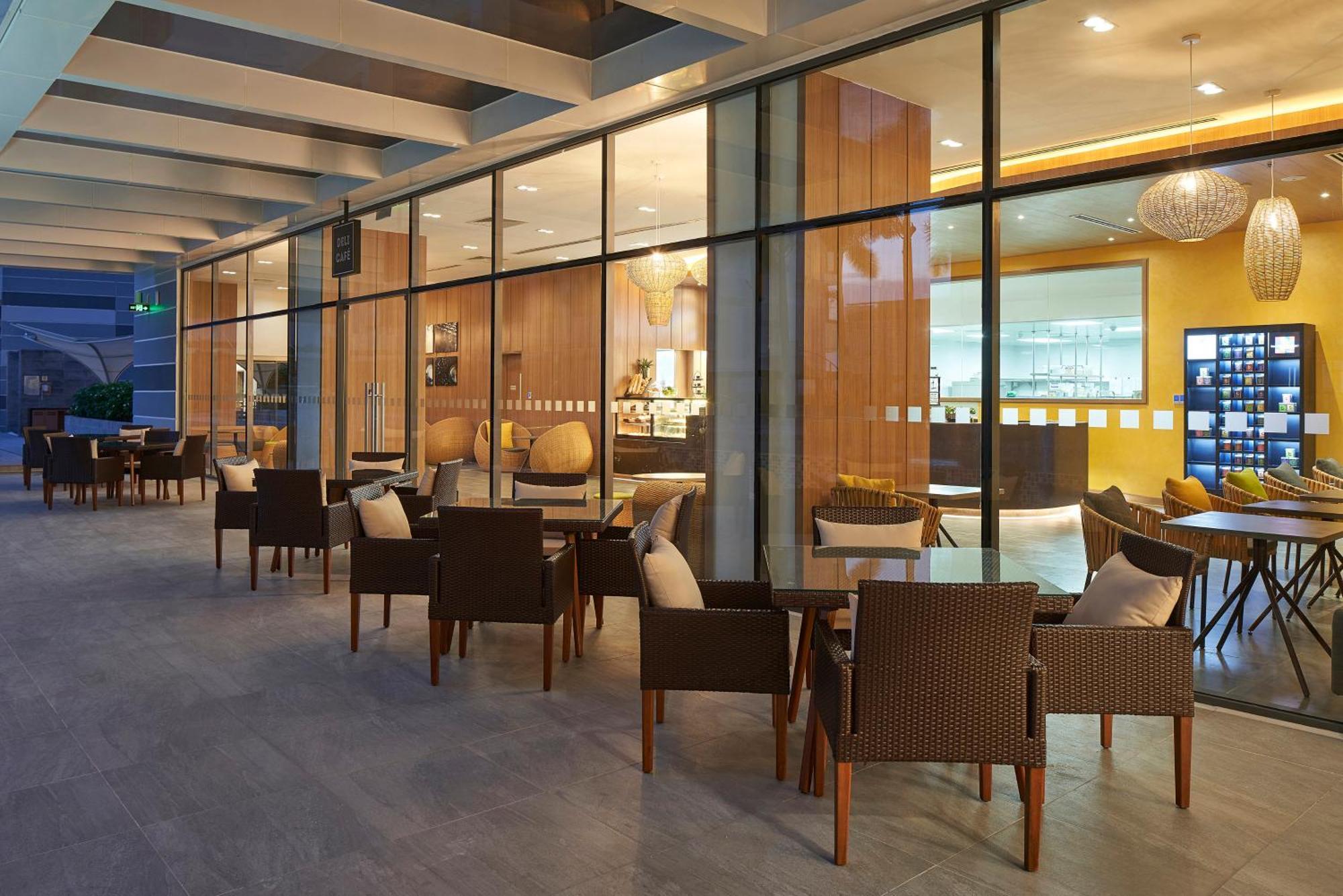 Holiday Inn & Suites Saigon Airport By Ihg Ciudad Ho Chi Minh  Exterior foto