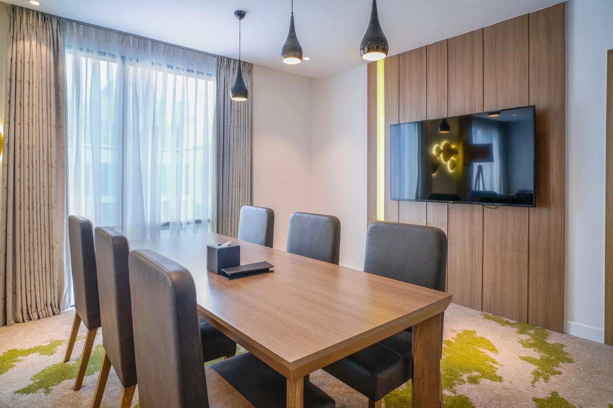Holiday Inn & Suites Saigon Airport By Ihg Ciudad Ho Chi Minh  Exterior foto